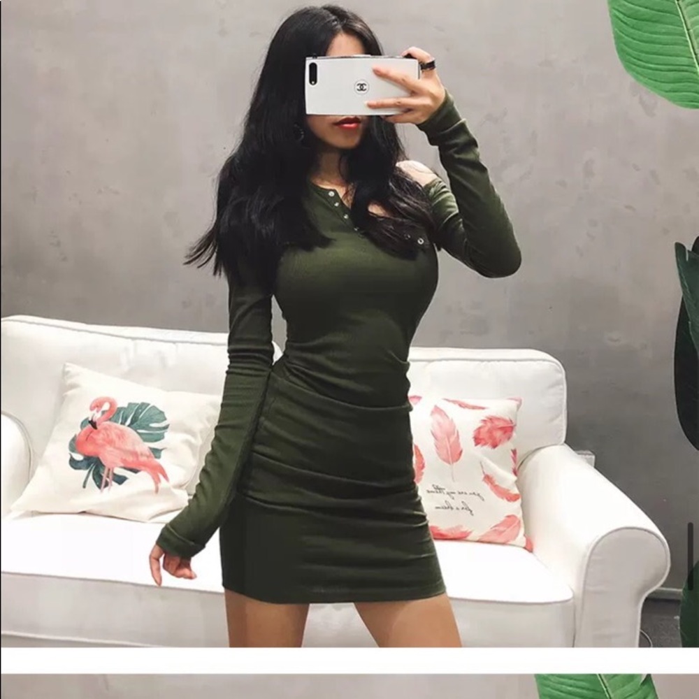 One-piece green dress